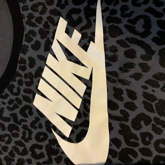 Women’s Black Cheetah Nike Sweater Swoosh Size Small Comfy Crewneck - Picture 7 of 14